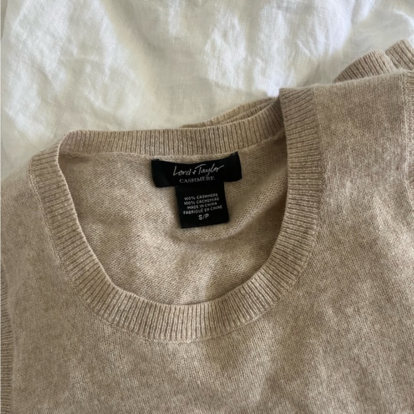 Lord & Taylor 100% Cashmere Cream Knit Vest Tank - Picture 3 of 3